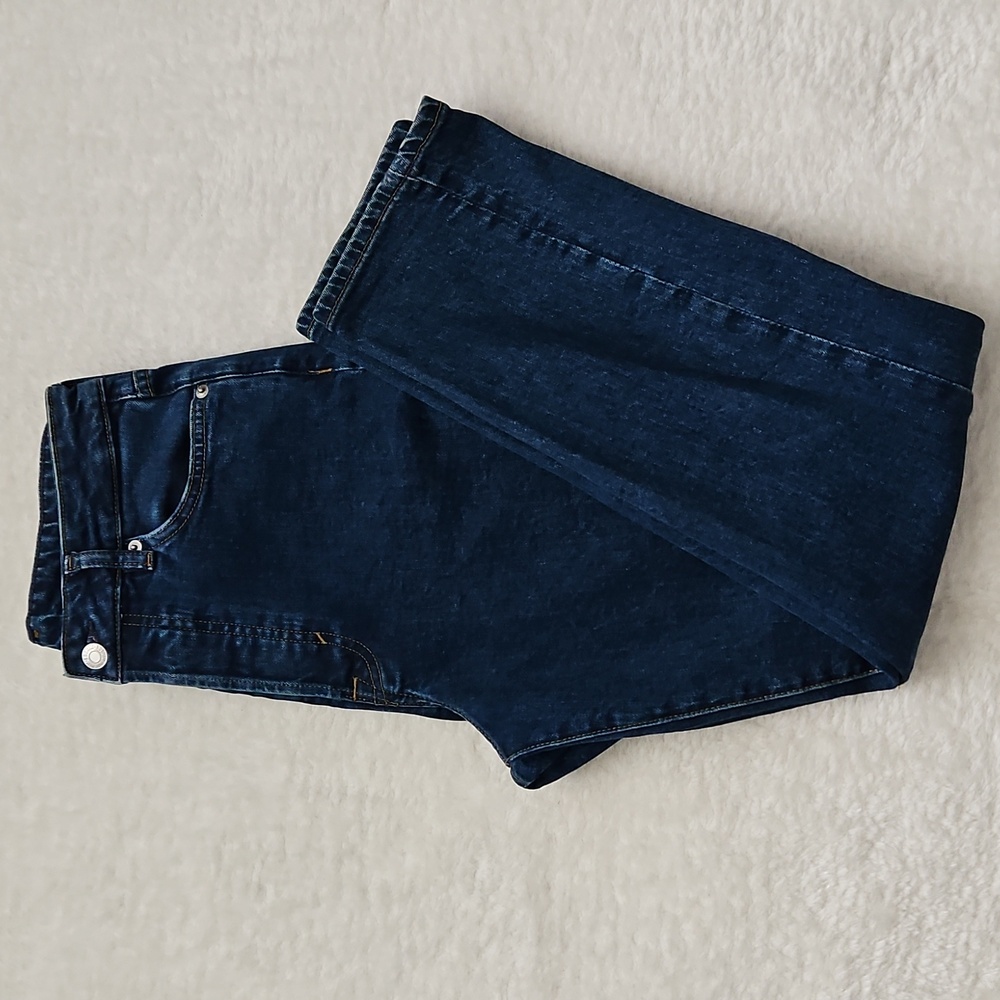 H&M Mom Jeans Ultra High Waist &Denim Blue 4 Button Fly - Picture 7 of 13